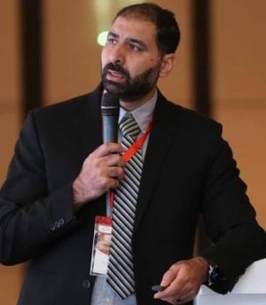 دكتور أيمن يوسف التباع